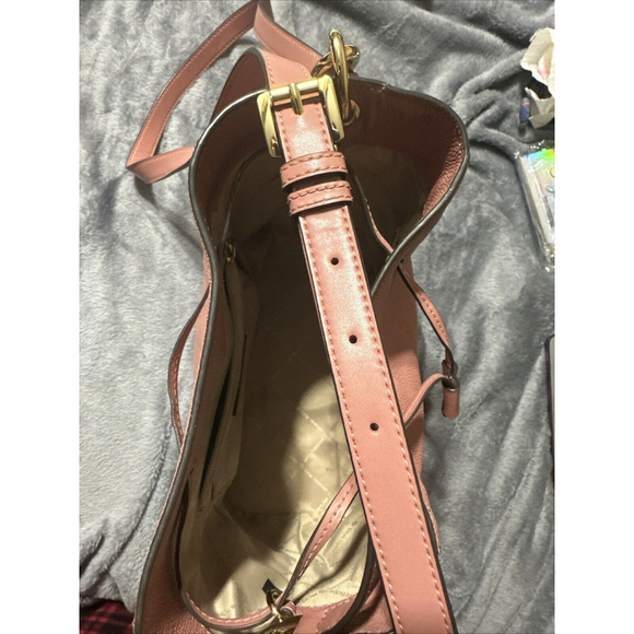 Michael Kors Nicole large Leather bucket bag MSRP $448 Pre-Loved Pink Salmon - Picture 12 of 14